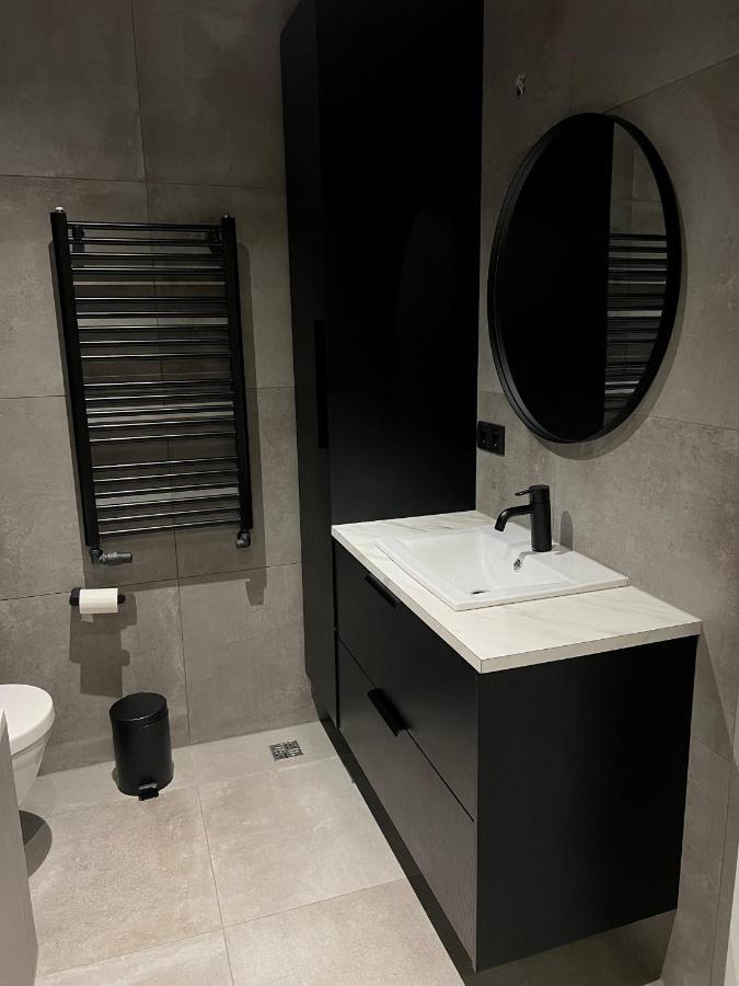 Apartment In เค็ปลาวิก ภายนอก รูปภาพ